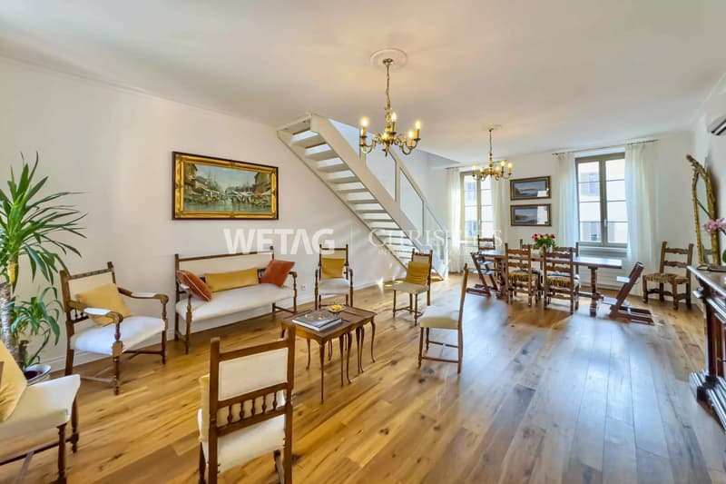 Elegante Duplex-Penthousewohnung im historischen Zentrum von Lugano zu verkaufen (4)