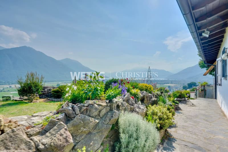 Riazzino?Lavertezzo: Mediterrane Villa mit grossem Garten & Aussenpool zu verkaufen (3)