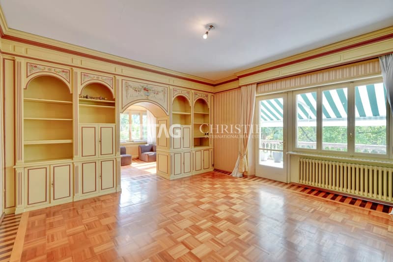 Lugano-Castel San Pietro: Elegante Villa inmitten einer grünen Oase mit Tennisplatz zu verkaufen ? Erstwohnsitz (3)
