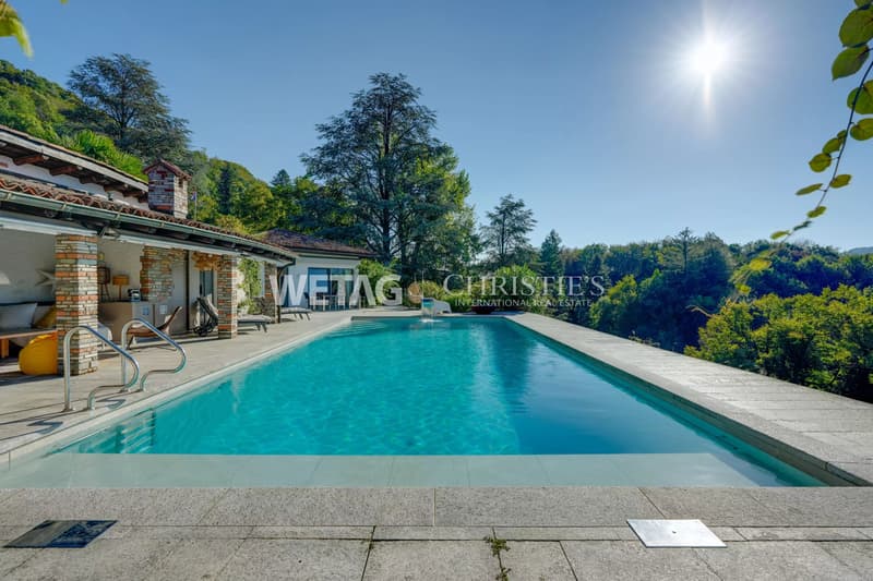 Elegante mediterrane Villa mit Swimmingpool, Poolhaus & spektakulärer Seesicht zum Verkauf in Lugano-Pugerna (6)