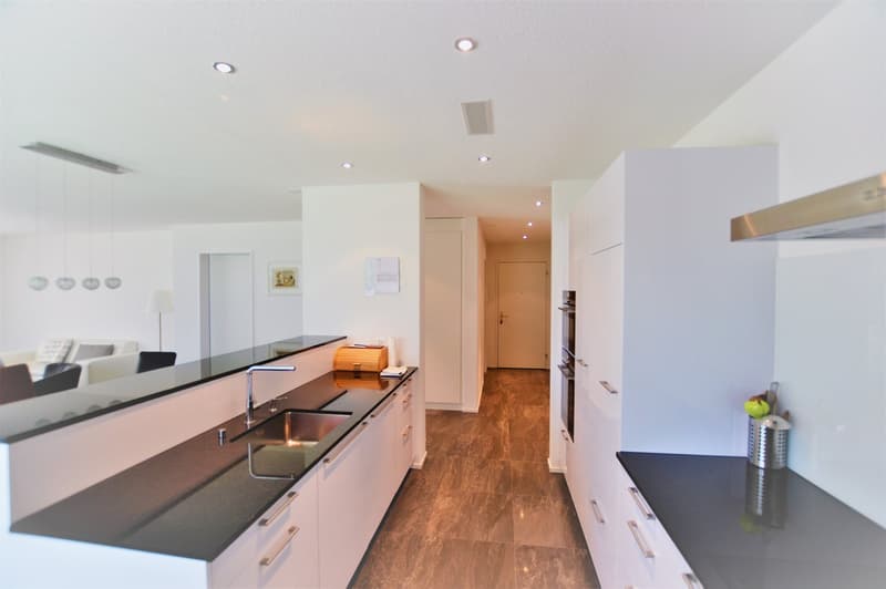 Moderne 3½-Zimmer-Gartenwohnung (2)