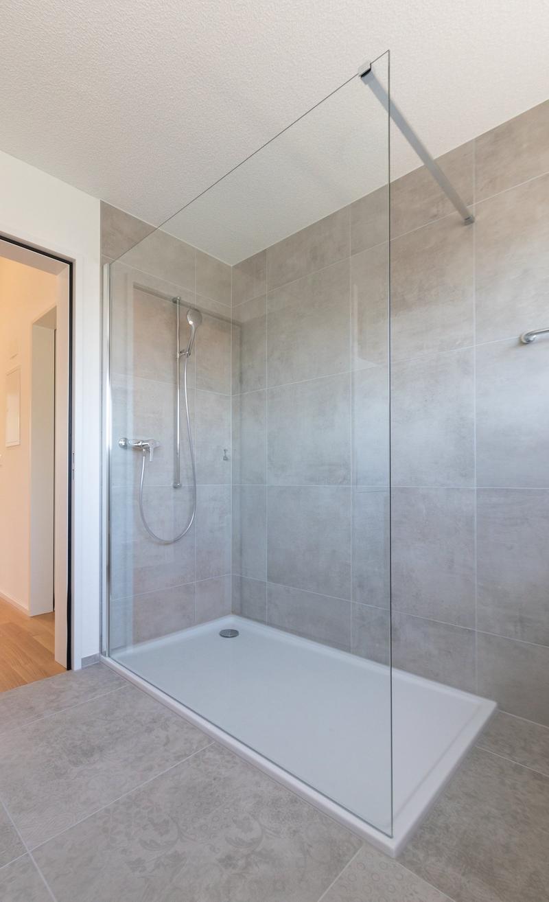 Grosse 3½-Zimmer Dachwohnung in Boningen (4)