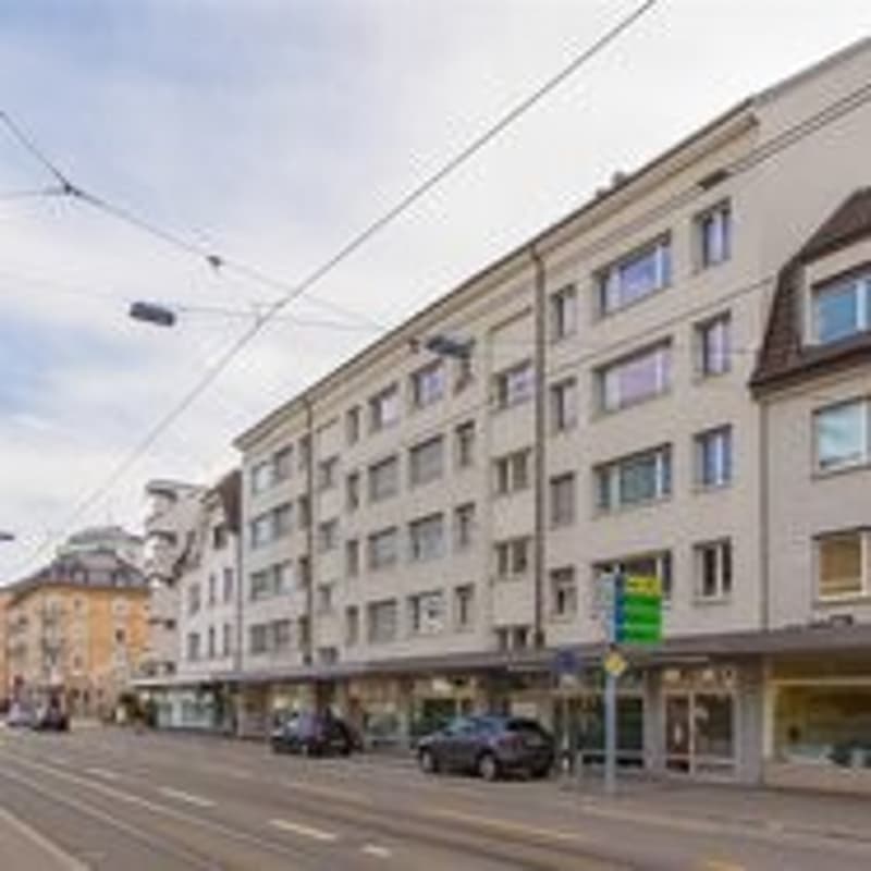 Parkplatz am Bahnhof Oerlikon gesucht? (2)