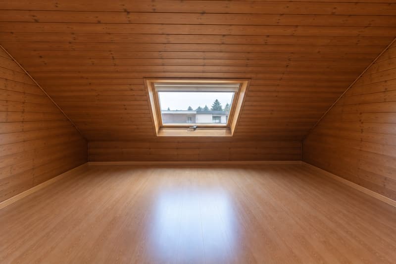 Charmante 3½-Zimmer-Dachwohnung mit Galerie (4)