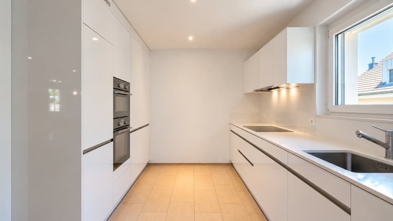 Grosszügige Wohnung, exklusiv und modern im Eigentumsstandard (3)
