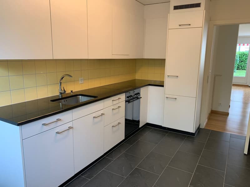Charmante 2-Zimmerwohnung im Grünen - Ruhige Lage in Riehen (10)