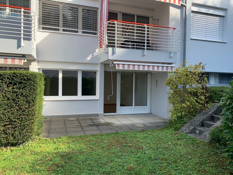 Charmante 2-Zimmerwohnung im Grünen - Ruhige Lage in Riehen (4)