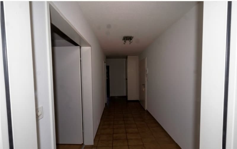 Helle 4,5-Zimmerwohnung mit Balkon in familienfreundlicher Lage (5)