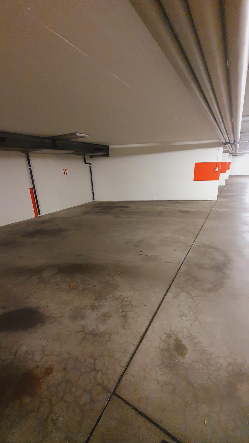 Place de parking près de Hörnli (4)