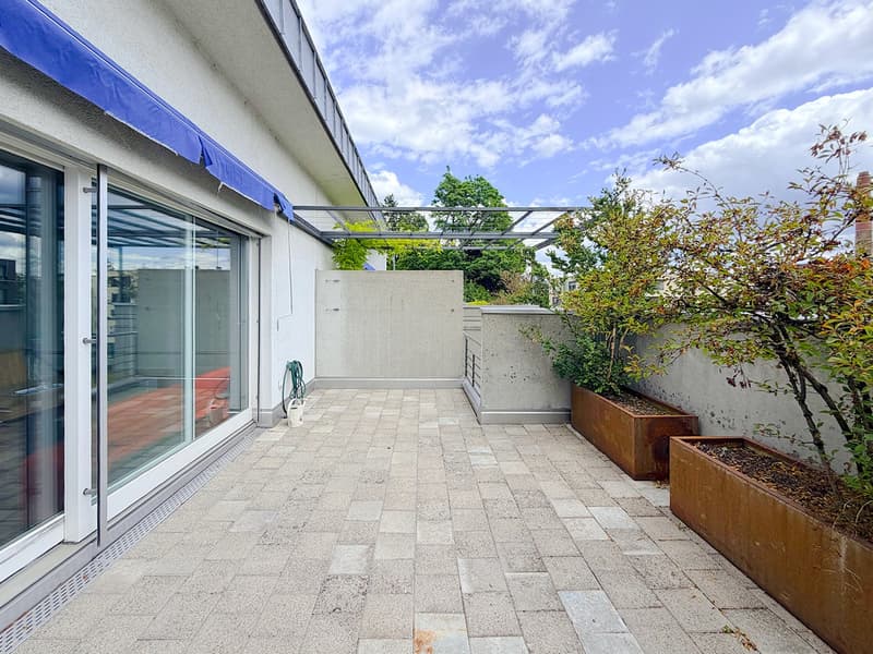Urbanes Wohnen: 3.5-Zimmer-Maisonettewohnung in privater Parkanlage (4)