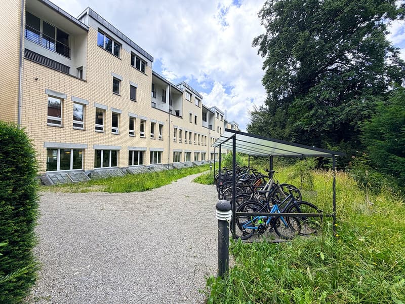 Urbanes Wohnen: 3.5-Zimmer-Maisonettewohnung in privater Parkanlage (11)