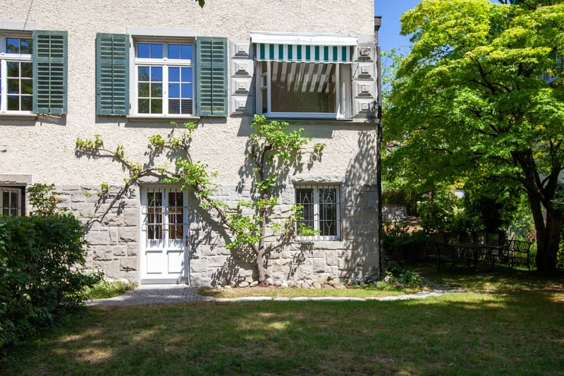 Erstvermietung: Repräsentative 3 ½-Zimmerwohnung in historischer Zürichbergvilla mit eigenem Garten (9)