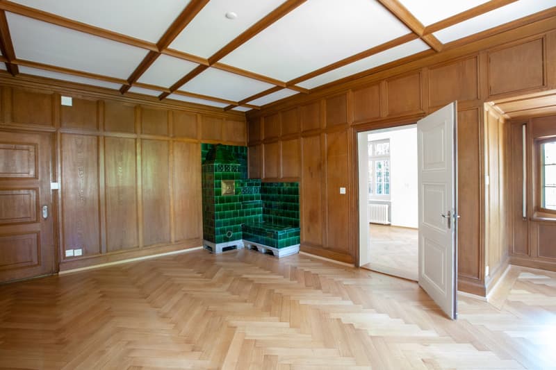Erstvermietung: Repräsentative 4 ½-Zimmerwohnung in historischer Zürichbergvilla mit eigenem Garten (5)