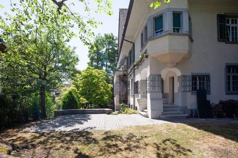 Erstvermietung: Repräsentative 4 ½-Zimmerwohnung in historischer Zürichbergvilla mit eigenem Garten (18)