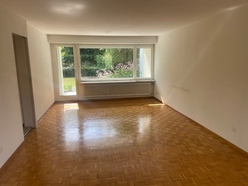 Charmantes 4.5-Zimmer-Reiheneinfamilien-Eckhaus mit Garten, Balkon und Garage in Veltheim (7)