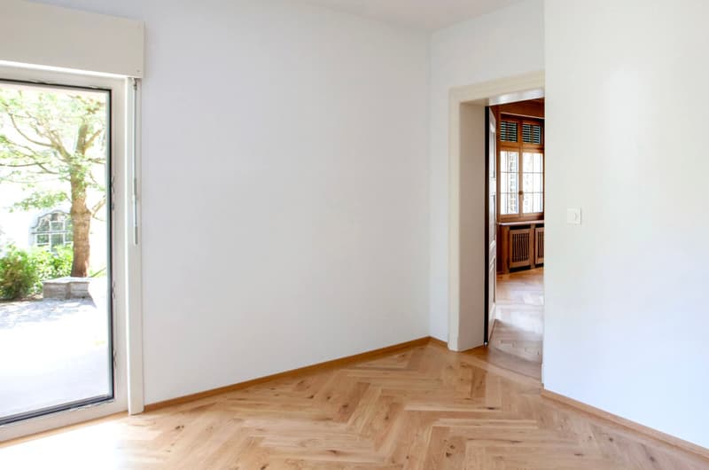 Repräsentative Büroräumlichkeiten am Zürichberg mit privatem Garten (21)