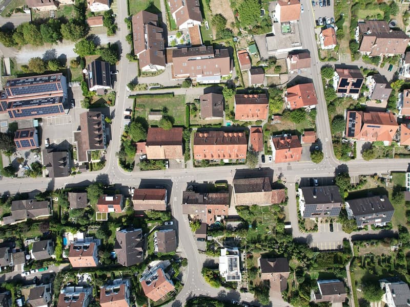 3.5-Zimmer-Maisonettewohnung im Dorfzentrum mit zwei Autoeinstellplätzen (12)