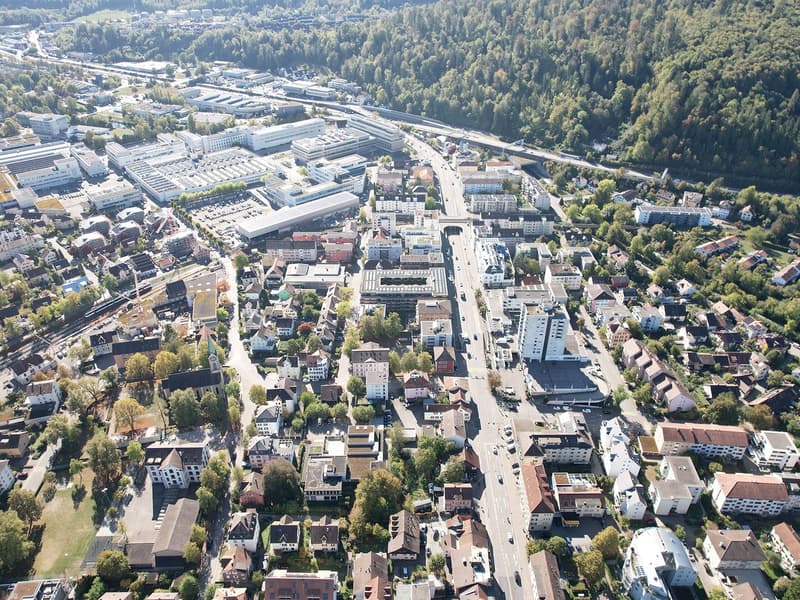 Vielseitig nutzbare Gewerbeliegenschaft an zentrumsnaher Lage (19)