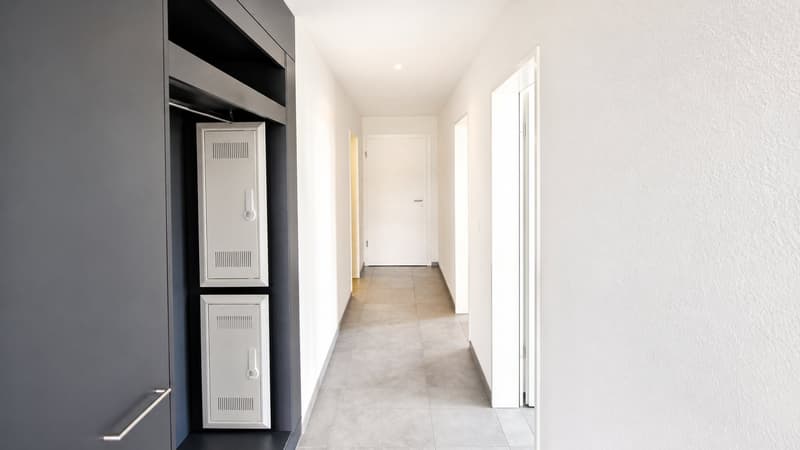 Geräumige 3.5 Zimmer-Wohnung im Grünen, 8416 Flaach (5)