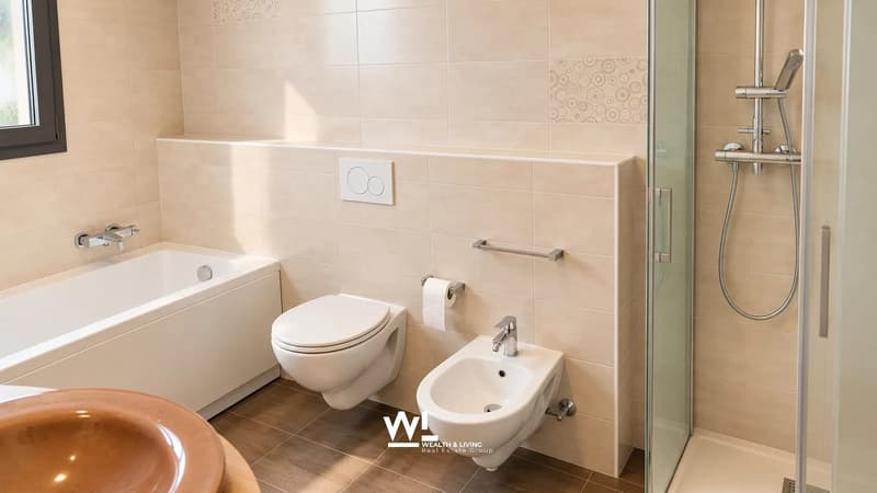 Casa plurifamiliare con due appartamenti, giardino e ampi spazi esterni (10)