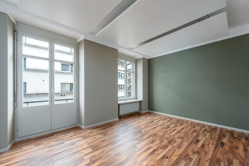 Büro 1