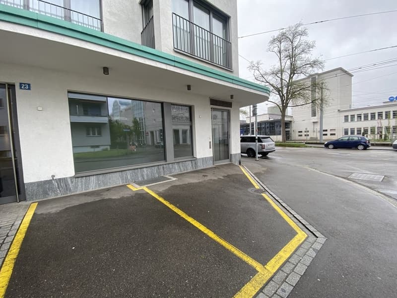 Gewerbeflaeche_EG_aussenansicht.jpg