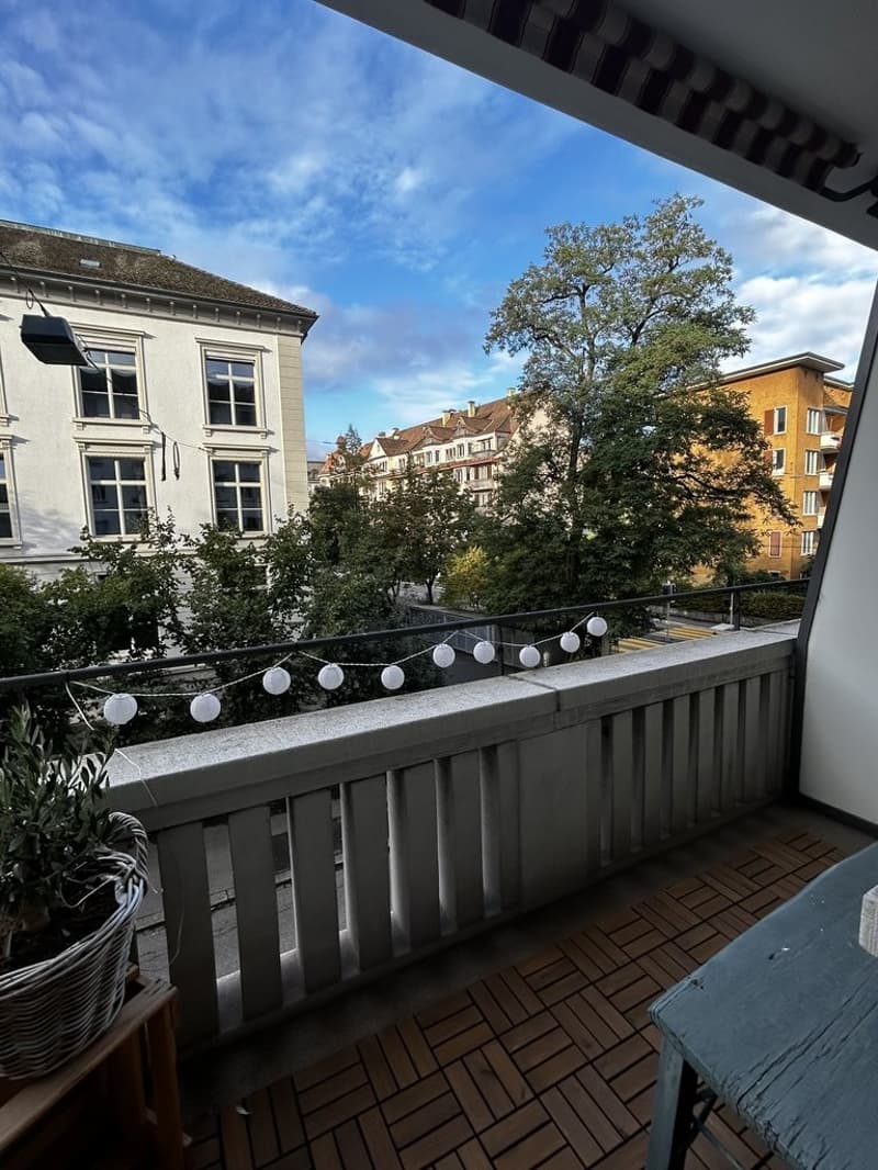 Balkon (Strassenseite)