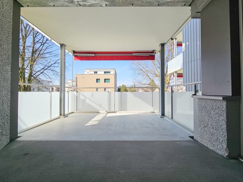 Balkon (Musterwohnung 01.0101)