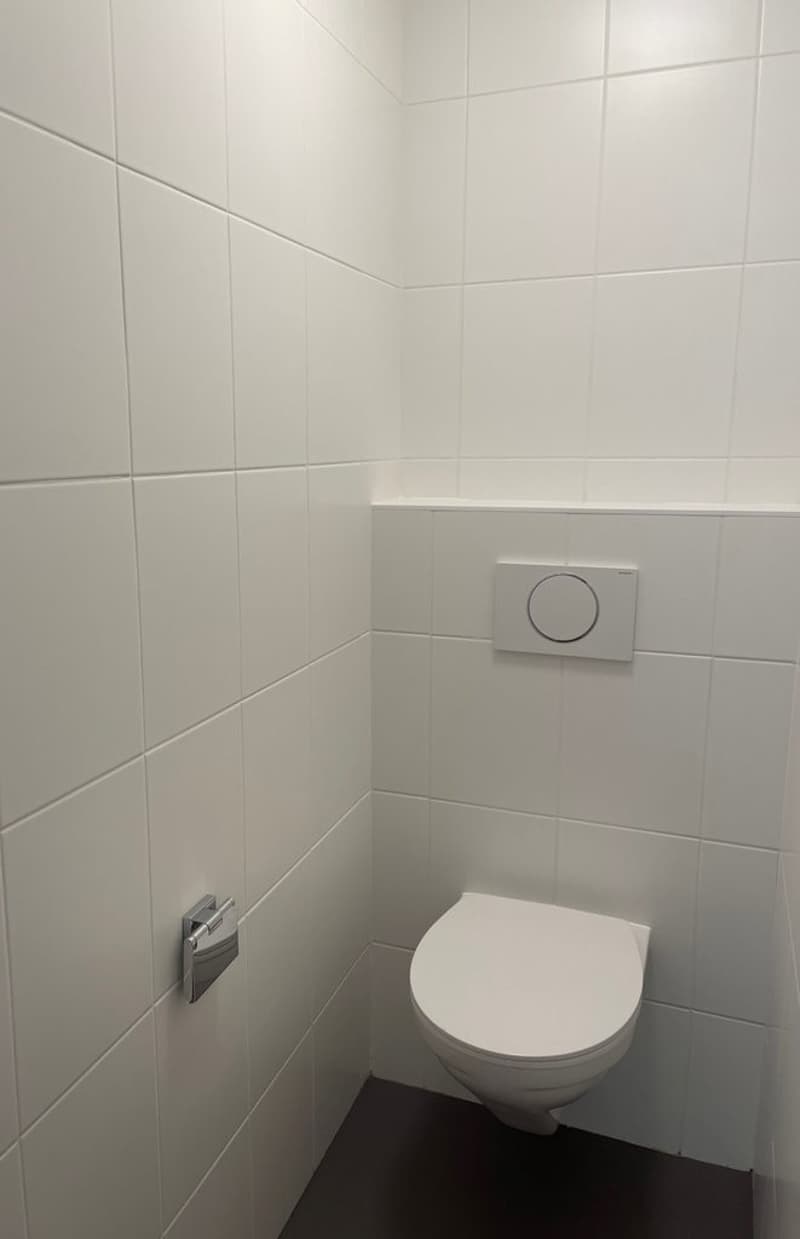wc.jpg