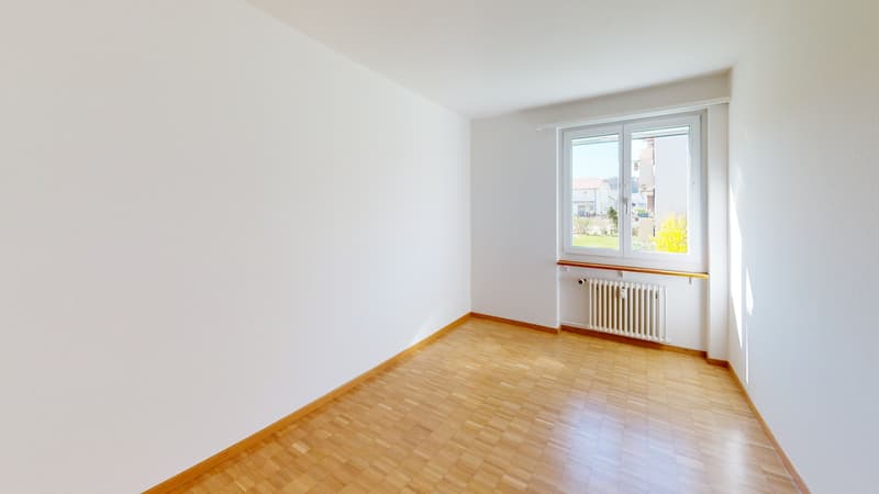 UtoNova-AG-Immobilien-Management-17A-Bahnhofstrasse-8259-Etzwilen-(7)-min
