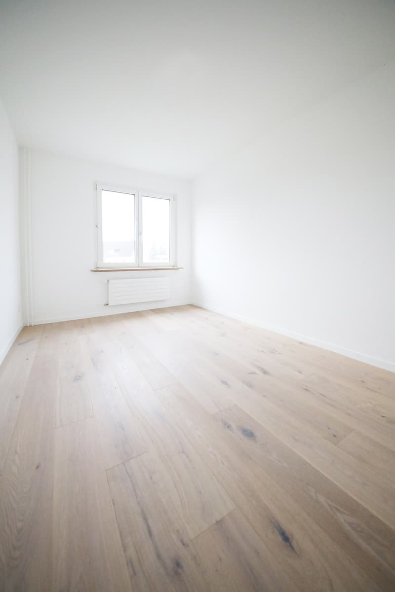 Moderne, renovierte 3.5-Zimmerwohnung mit Balkon an ruhiger Lage (7)