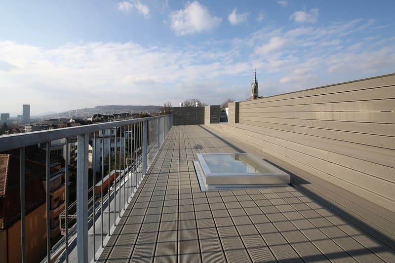 Top ausgebaute 3-Zimmer-Dachwohnung mit 2 Dachterrassen, Kreis 6 (11)