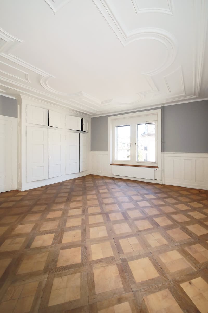 Elegantes 4-Zimmer-Altbau-Bijou (110m2) mit Balkon, Kreis 3 (4)