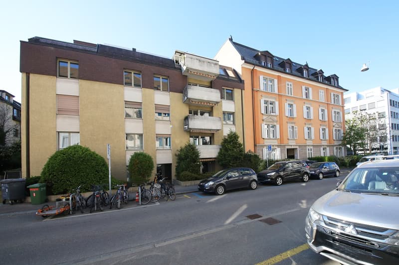 Gepflegte 3.5-Zimmer-Wohnung, 78 m2, im 1. OG, an ruhiger Lage, Kreis 3 (3)