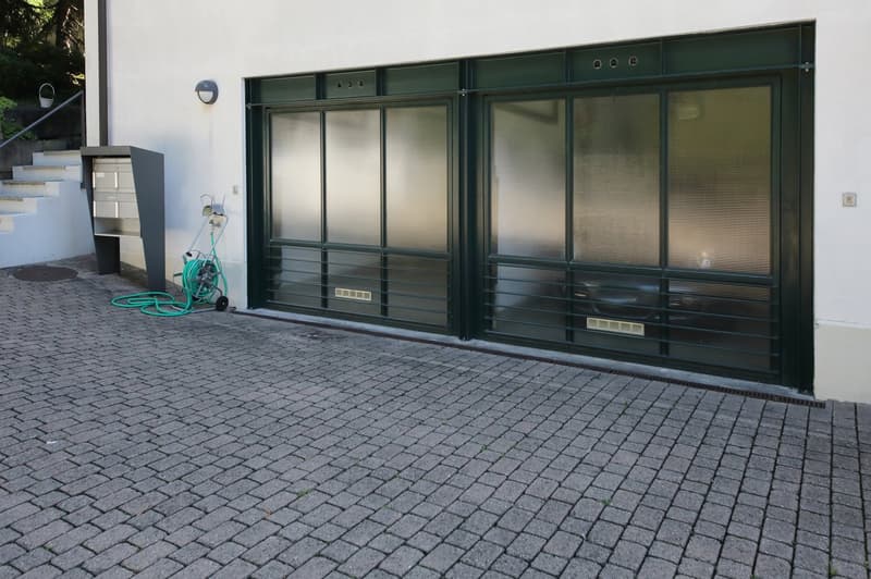 Herrschaftliche 4.5-Zimmer-Wohnung, 145 m2, mit voller Seesicht und grosser Terrasse (21)