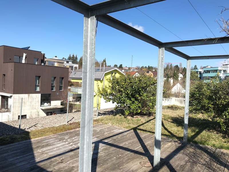 Rooftop! Helle Wohnung mit rieser Dachterrasse an zentraler Lage! (3)