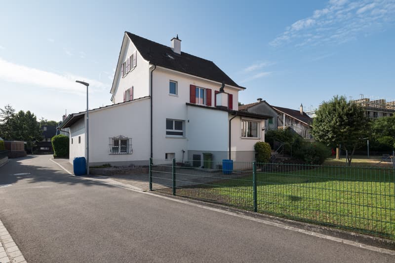 Senn_Immoblien_EFH_LS1700_OBJ101_Schneidergasse_11_Therwil_L1190926