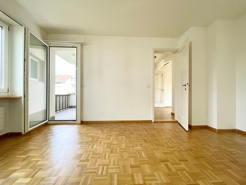 Helle Wohnung - Zentrale & ruhige Lage in Muttenz nähe Tramstation! (10)
