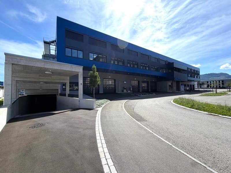 Zu vermieten in Einsiedeln; Gewerbefläche ab 50m2 - 1850 m2, flexibel ausbaubar ! (1)
