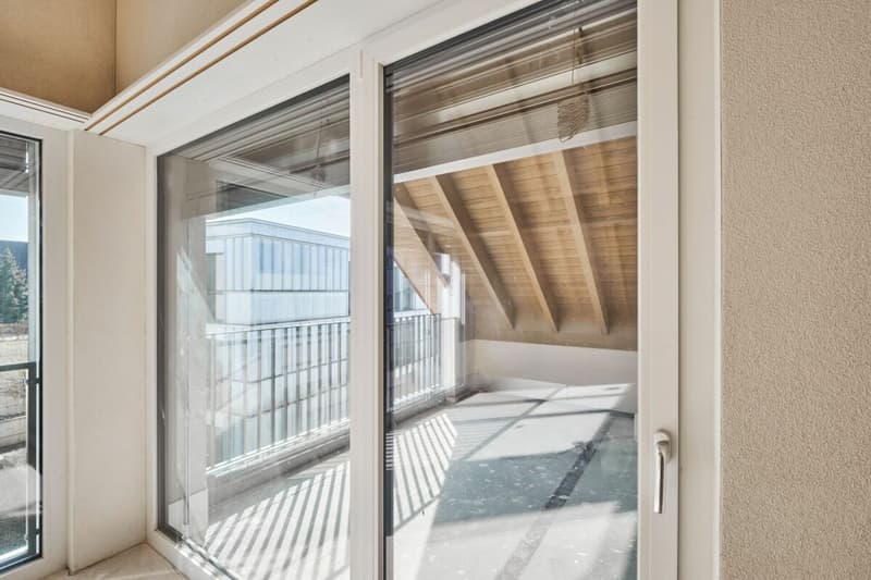 Appartement de 4 1/2 pièces en mansarde avec balcon et grenier (3)