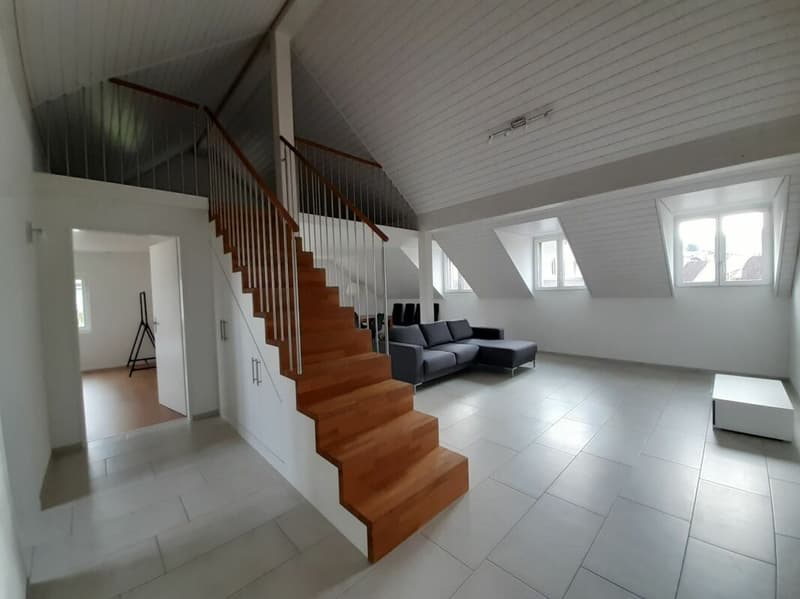 2 1/2 Zimmer-Dachwohnung mit Galerie (4)