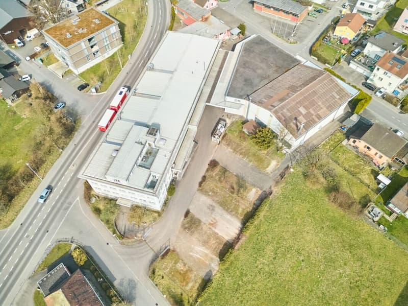 Gewerbe- und Lagergebäude GB1 (9)