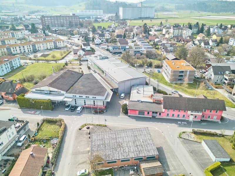 Gewerbe- und Lagergebäude GB1 (11)