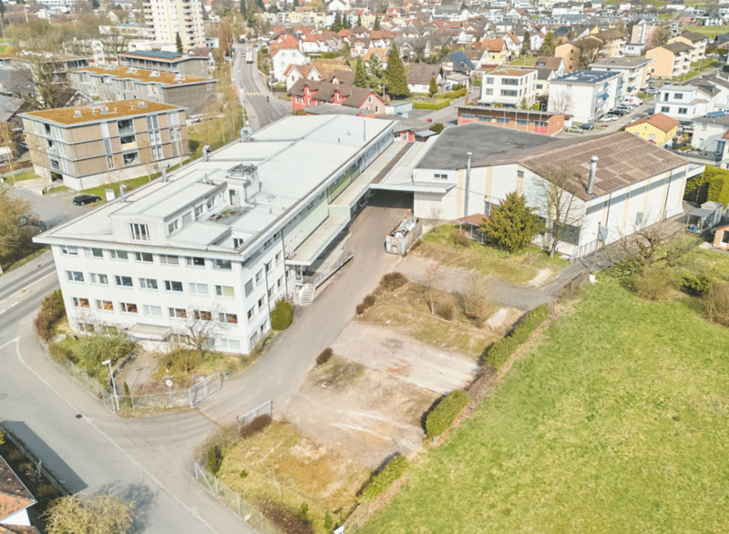 Gewerbe- und Lagergebäude GB1 (10)