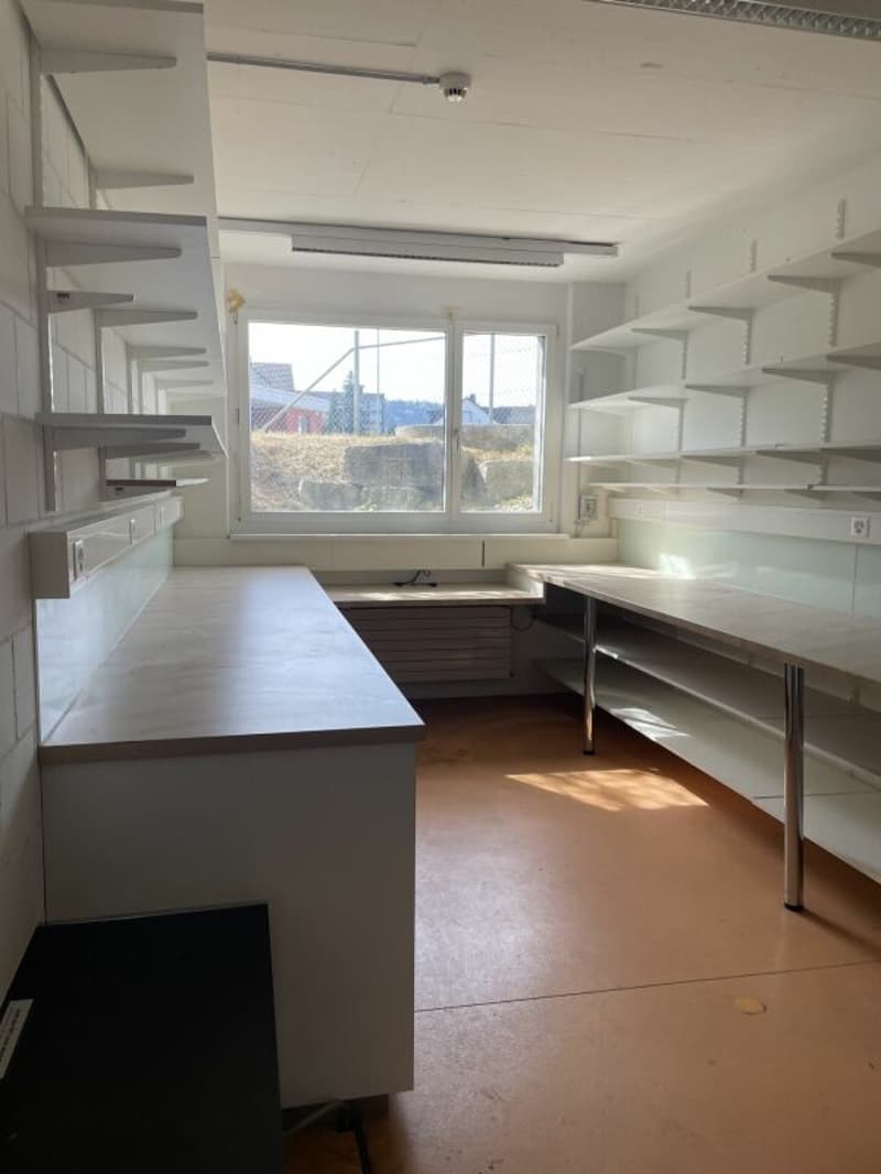Gewerbe- und Lagergebäude GB8 UG (5)