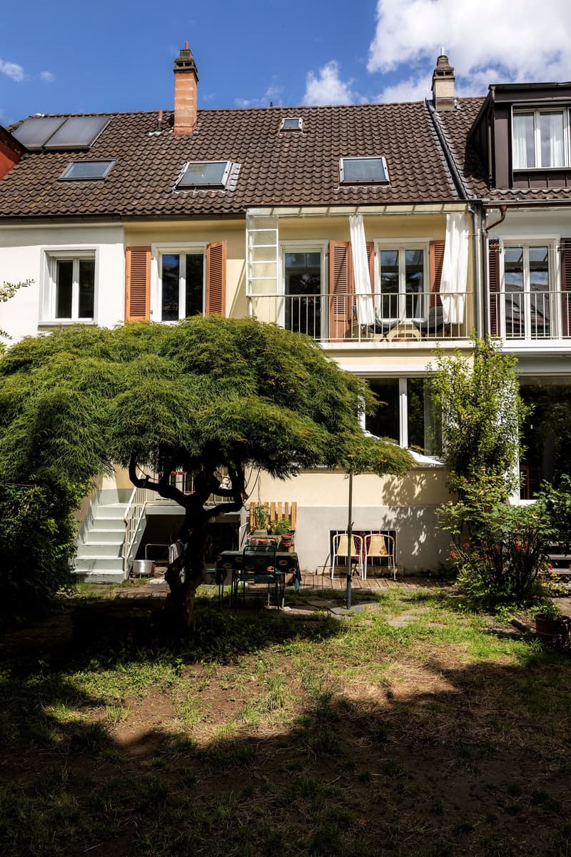 Gepflegtes Einfamilienhaus mit Garten im Basler Neubadquartier (2)