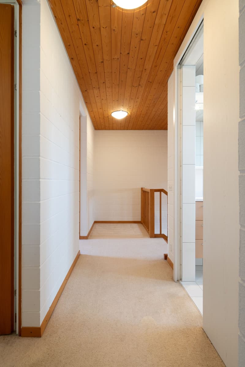 Einfamilienhaus mit Garten und Garagebox (9)
