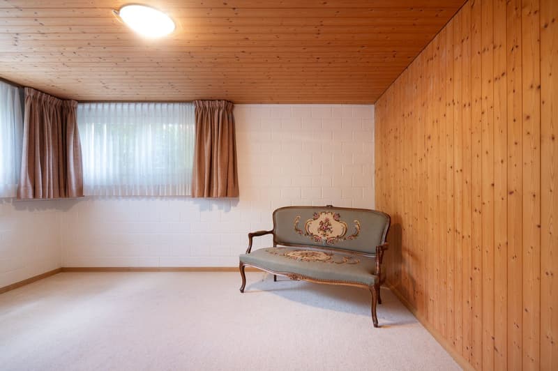 Einfamilienhaus mit Garten und Garagebox (14)
