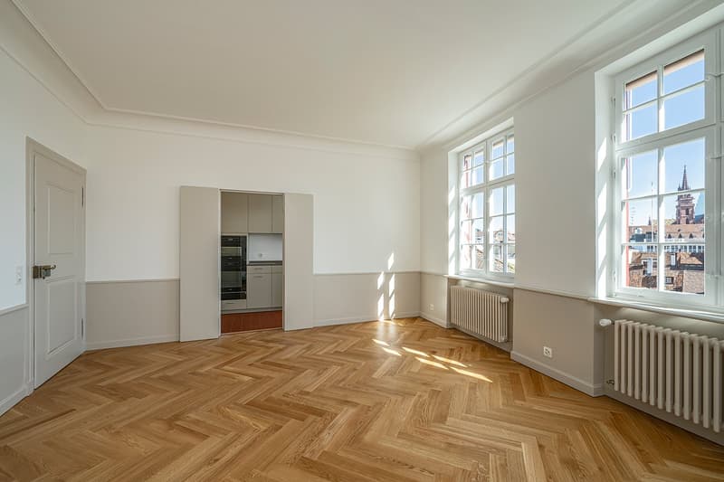 Ein Stück Basler Altstadtgeschichte - aussergewöhnliche Maisonette am Leonhardskirchplatz (5)