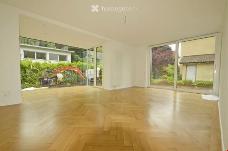 freistehendes, modernes Einfamilienhaus in Bern (2)